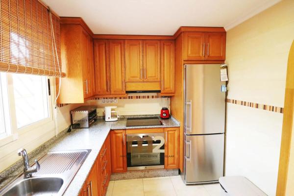 Chalet adosado en calle Carcaixent