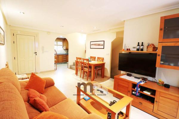 Chalet adosado en calle Carcaixent