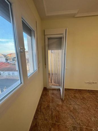 Piso en avenida de la Paz