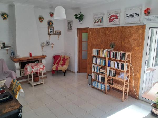 Chalet pareado en calle Concepción