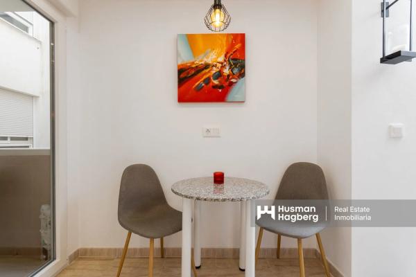 Piso en calle Las Palmeras