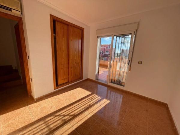 Chalet en Los Montesinos