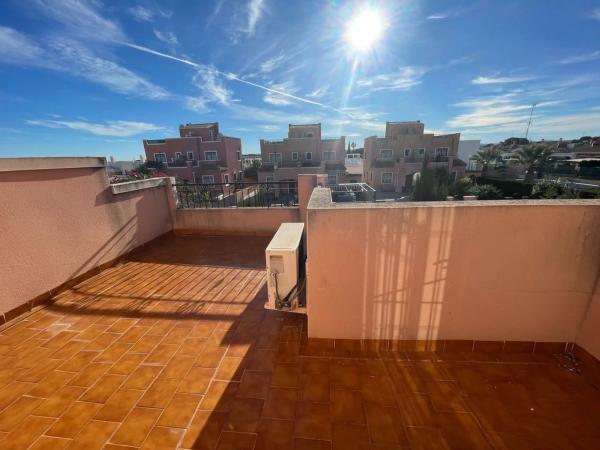 Chalet en Los Montesinos