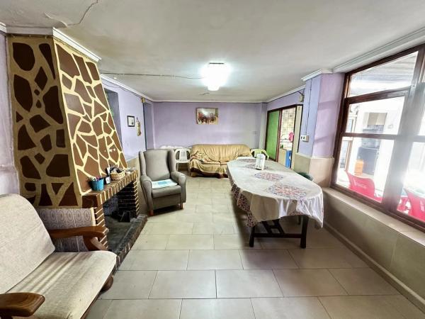 Chalet pareado en calle Vistabella, 16