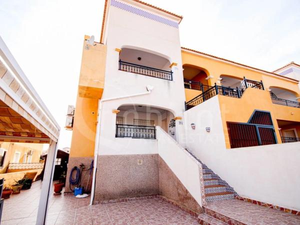 Piso en avenida Riegos de Levante, 2