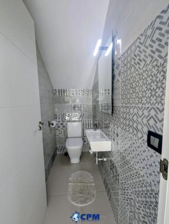 Chalet adosado en CL Herreda La, 37