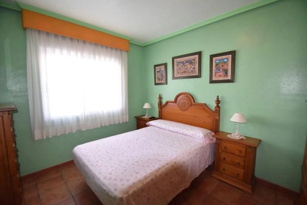 Chalet en Los Montesinos