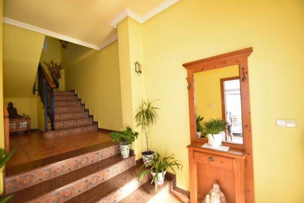 Chalet en Los Montesinos