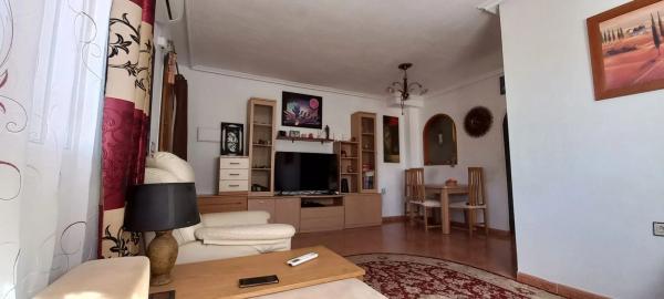 Chalet adosado en CL Romero