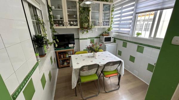 Chalet pareado en calle Montesineros Ausentes