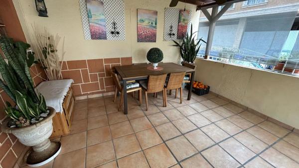 Chalet pareado en calle Montesineros Ausentes