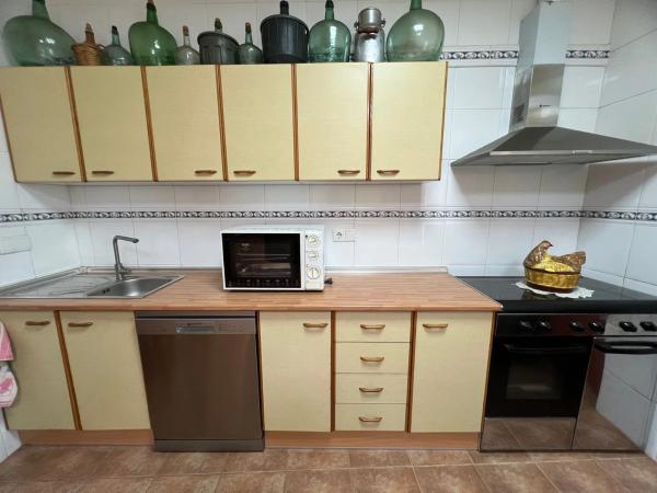 Chalet pareado en Los Perez