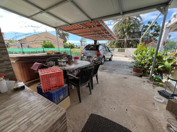 Chalet pareado en Los Perez