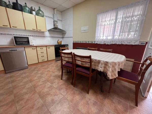 Chalet pareado en Los Perez