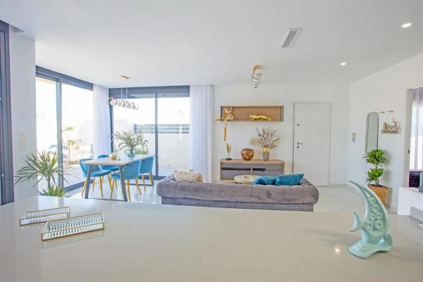 Chalet en Los Montesinos