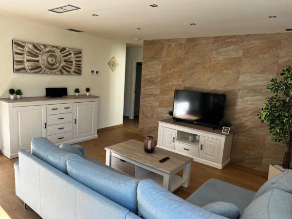 Chalet adosado en calle la Herrada, 61