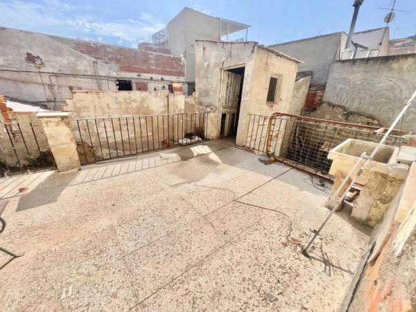 Casa independiente en callejón de Florencia, 3