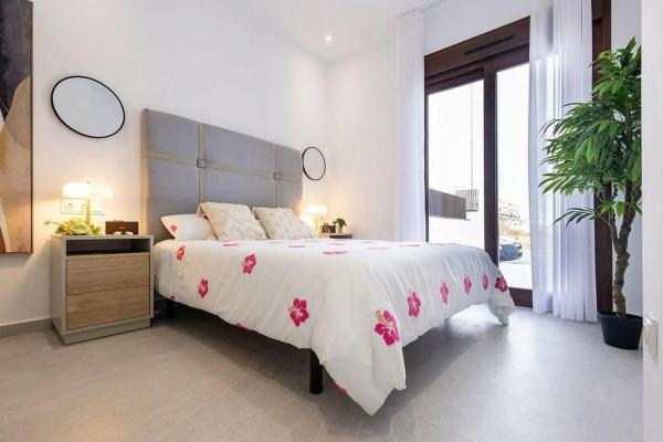 Casa independiente en calle Melón