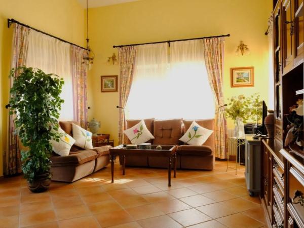 Casa independiente en camino Fabregat, 29