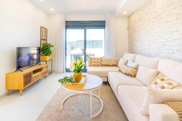 Casa independiente en calle Anacardo s/n