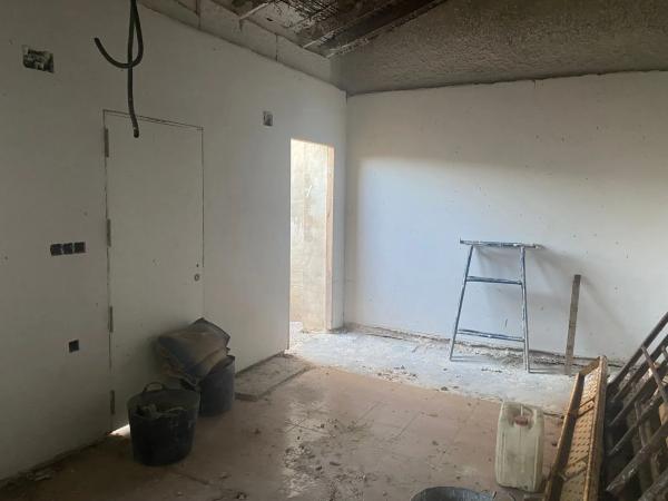 Chalet adosado en calle Orihuela, 12