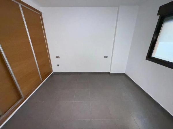 Piso en calle Cedaceros, 4