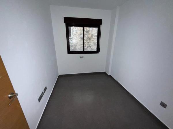 Piso en calle Cedaceros, 4