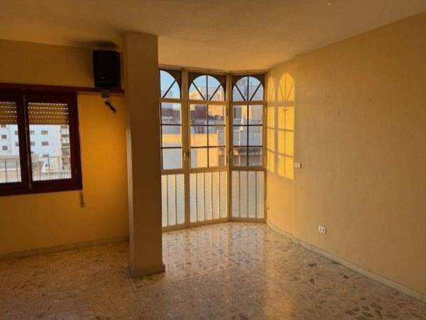 Piso en calle Alfonso XIII