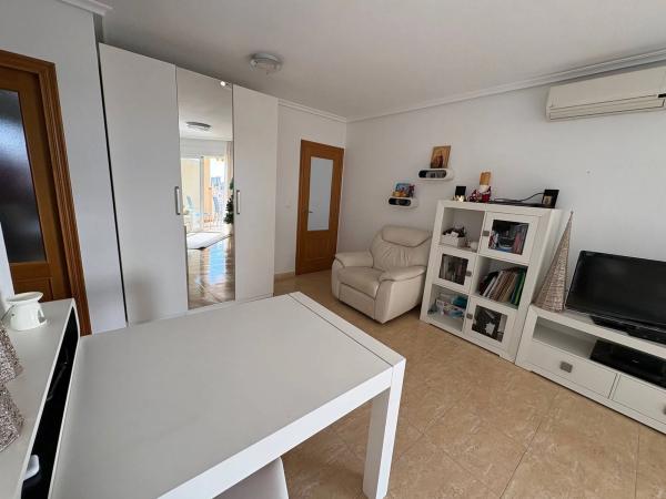 Ático en avenida de las Adelfas, 20