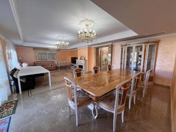 Casa independiente en calle Jaloque, 3