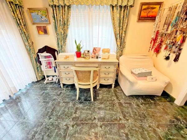 Casa independiente en avenida del Cabo