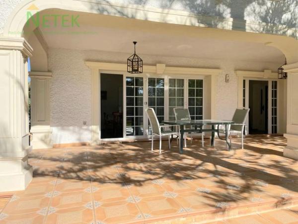 Casa independiente en calle la Quilla, 20 -32