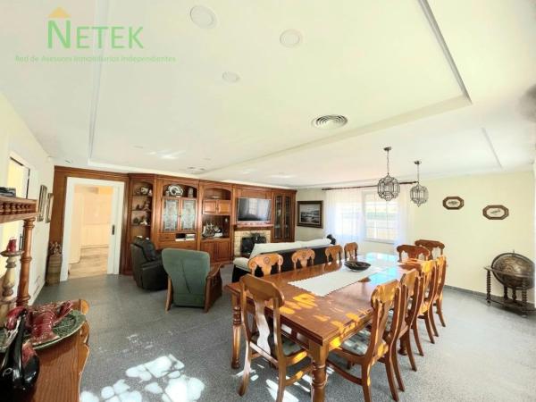 Casa independiente en calle la Quilla, 20 -32