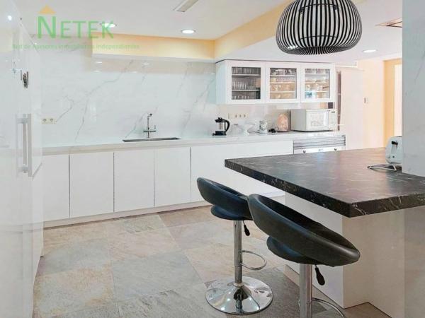 Casa independiente en calle la Quilla, 20 -32