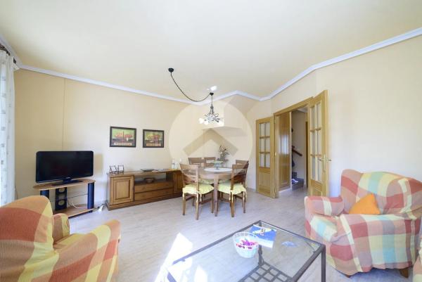 Dúplex en calle Rube Darío Cmor, 2