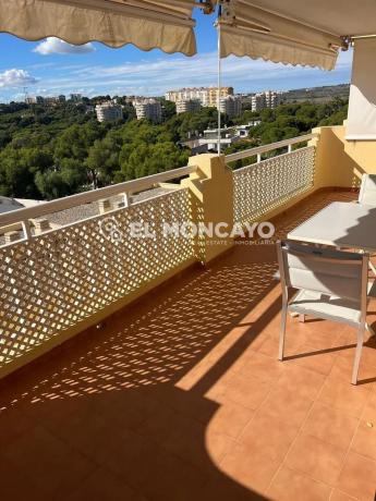 Piso en Barrio Campoamor