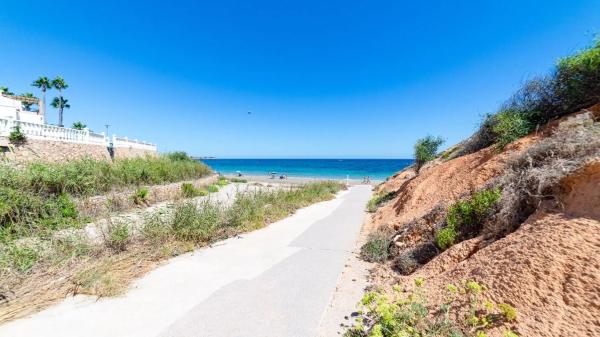 Casa independiente en calle Juan Ramón Jiménez