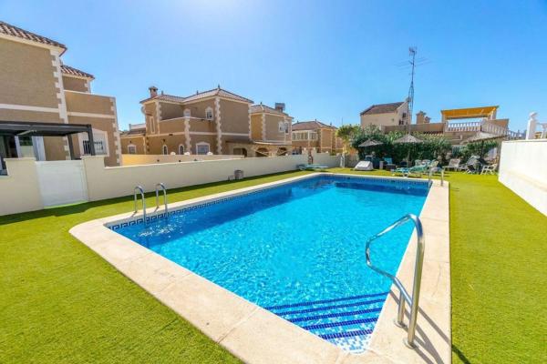 Chalet en Barrio Campoamor