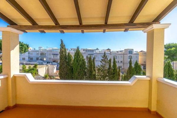 Chalet en Barrio Campoamor