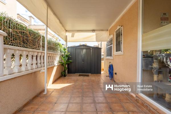 Chalet en calle Rubí