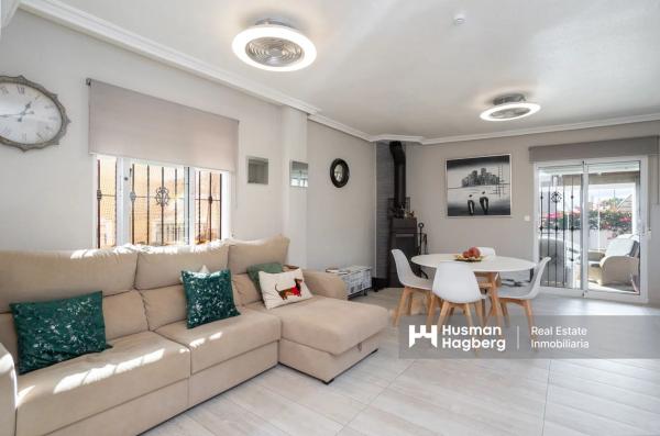 Chalet en calle Rubí