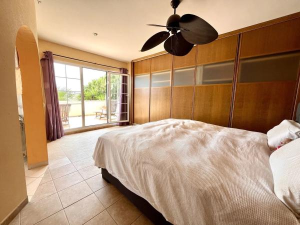 Chalet en Barrio La Zenia