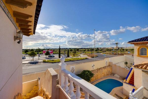 Chalet en calle Hita