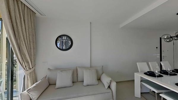 Piso en avenida de las Colinas