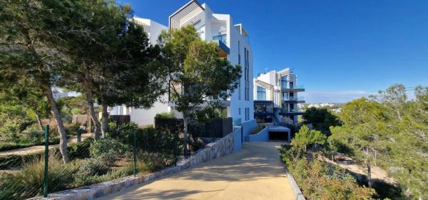 Piso en avenida de las Colinas