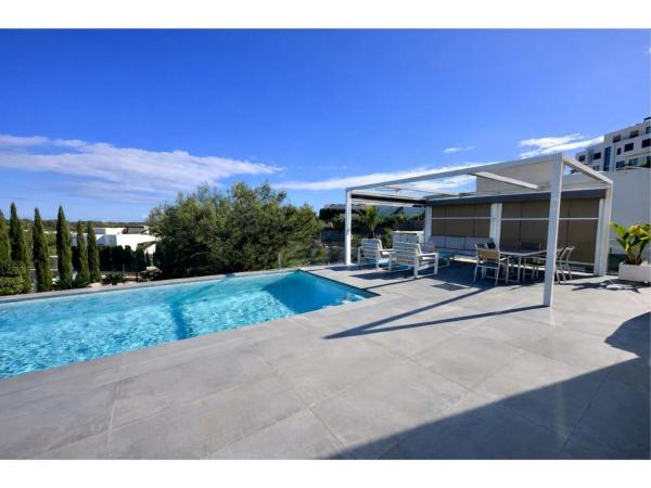 Chalet en Barrio Las Colinas Golf