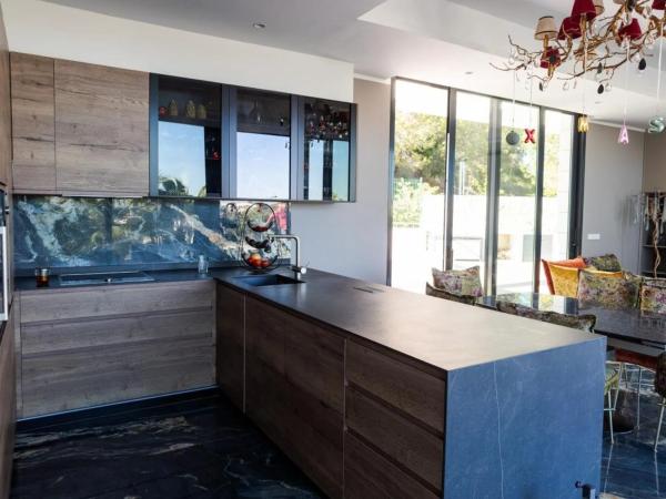 Casa independiente en Residencial Madroño, Las Colinas