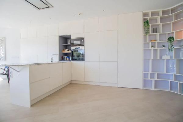 Piso en avenida de las Colinas