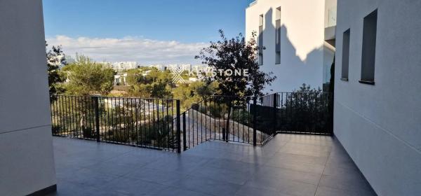 Ático en Barrio Las Colinas Golf