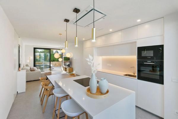 Piso en avenida de las Colinas, 2